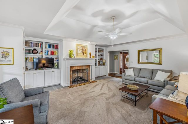 216 Muirfield Drive, Spartanburg, SC 29306
