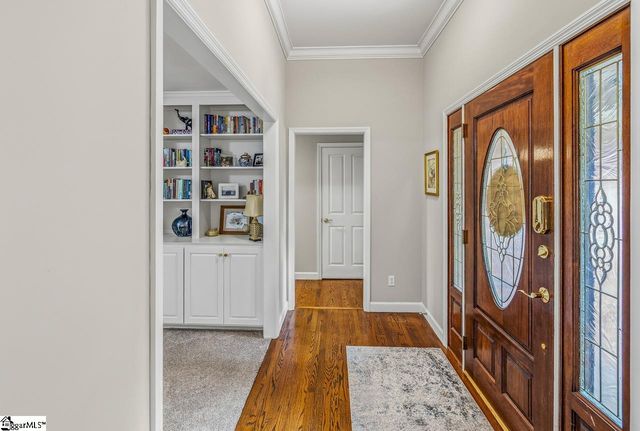 216 Muirfield Drive, Spartanburg, SC 29306