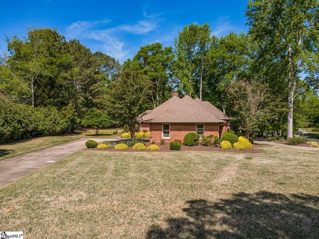 216 Muirfield Drive, Spartanburg, SC 29306