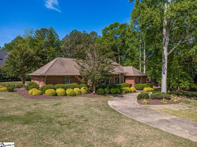 216 Muirfield Drive, Spartanburg, SC 29306