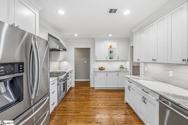 216 Muirfield Drive, Spartanburg, SC 29306