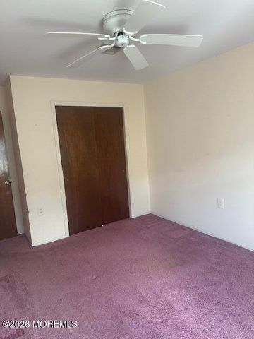 23 Longdenville Street, Toms River, NJ 08757