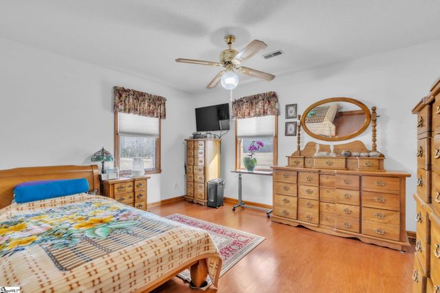 145 Old Sanders Road, Pendleton, SC 29670