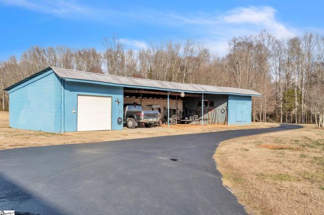 145 Old Sanders Road, Pendleton, SC 29670