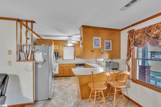 145 Old Sanders Road, Pendleton, SC 29670