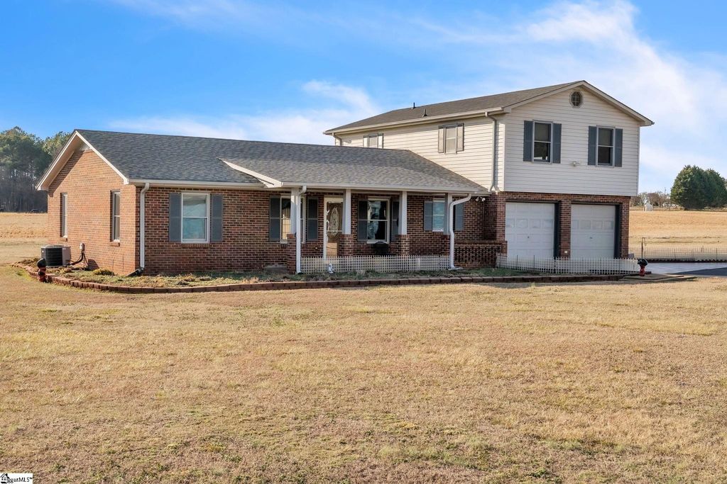 145 Old Sanders Road, Pendleton, SC 29670