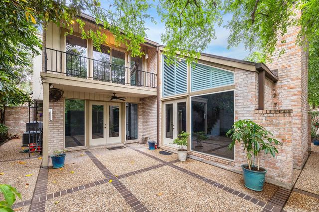 4 River Hollow Lane, Houston, TX 77027