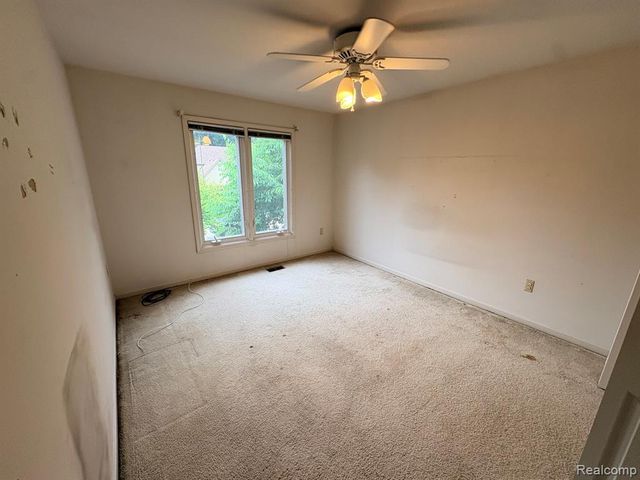 43336 Herring Drive, Clinton Township, MI 48038
