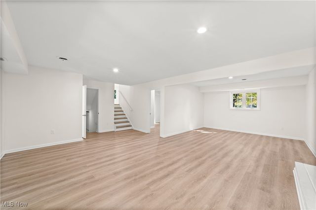 3076 Lander Road, Pepper Pike, OH 44124