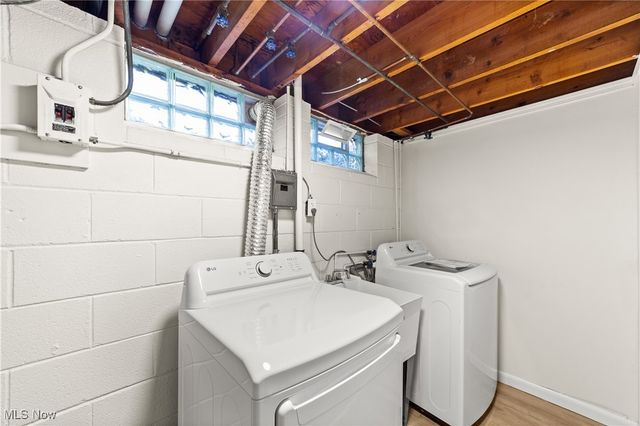 3076 Lander Road, Pepper Pike, OH 44124