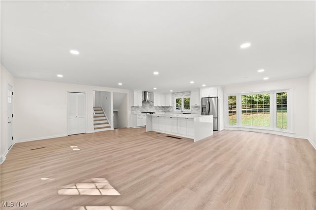 3076 Lander Road, Pepper Pike, OH 44124