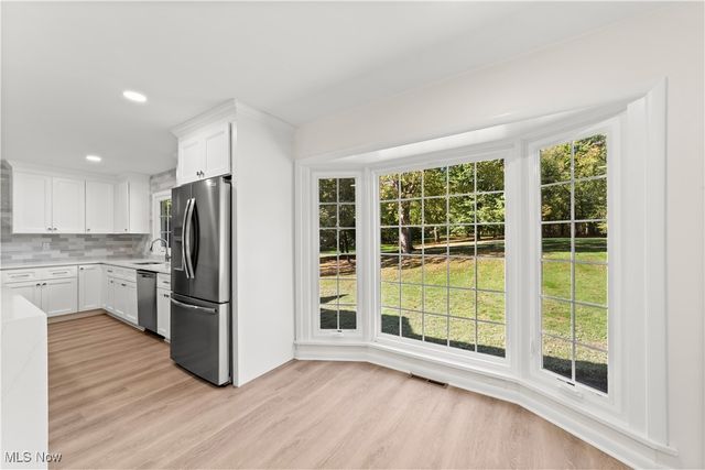 3076 Lander Road, Pepper Pike, OH 44124