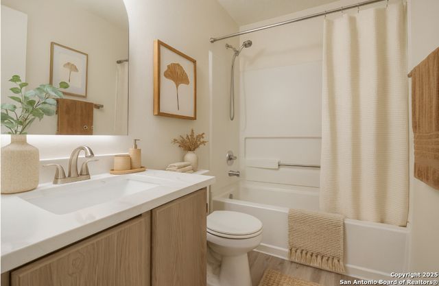 8166 cheryl meadow, Converse, TX 78109