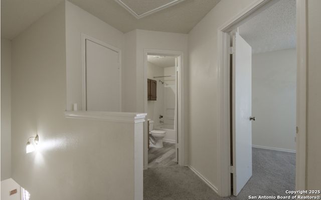 8166 cheryl meadow, Converse, TX 78109