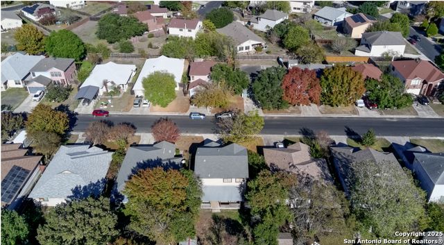 8166 cheryl meadow, Converse, TX 78109