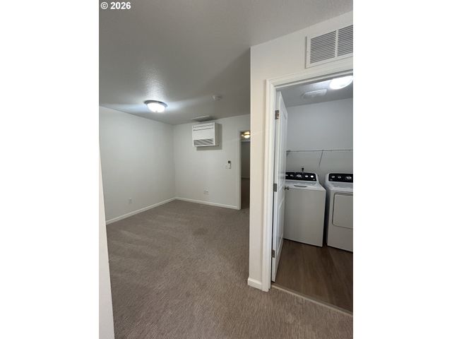 21662 Sw BERKSHIRE Ter, Sherwood, OR 97140