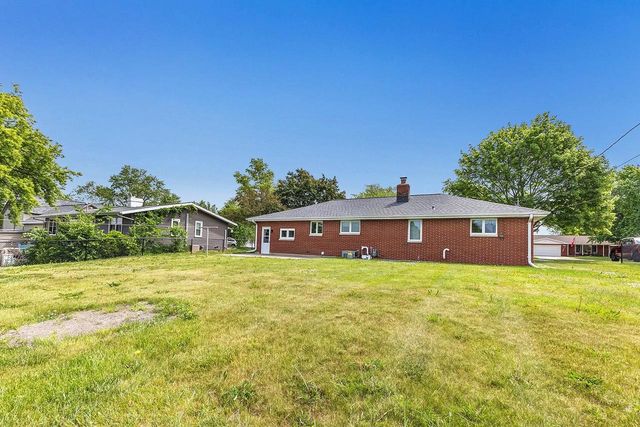 1107 MAIN STREET, Luxemburg, WI 54217