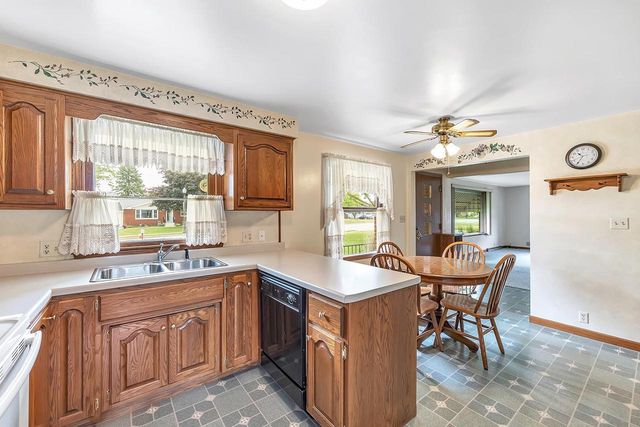 1107 MAIN STREET, Luxemburg, WI 54217