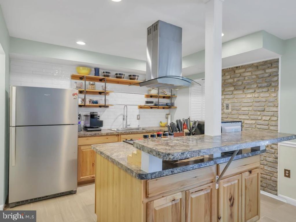 Image 17 of property listing at 1755 CARRY PL, Crofton, MD 21114