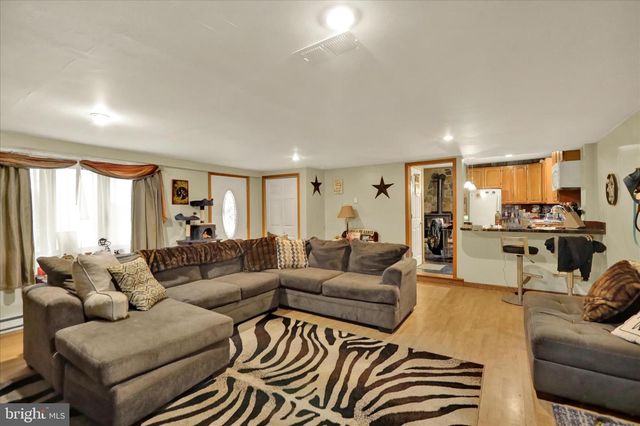 2615 ANTIETAM AVE, Reading, PA 19606