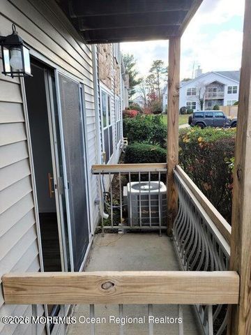 61 Diane Drive, Tinton Falls, NJ 07753