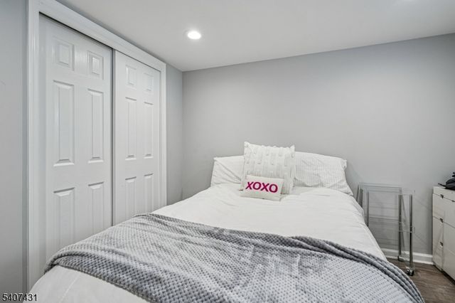 39 Tremont Ter, Livingston Twp., NJ 07039