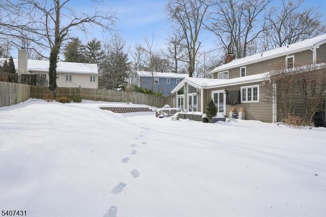 39 Tremont Ter, Livingston Twp., NJ 07039