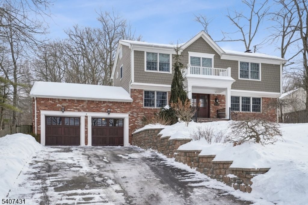 39 Tremont Ter, Livingston Twp., NJ 07039