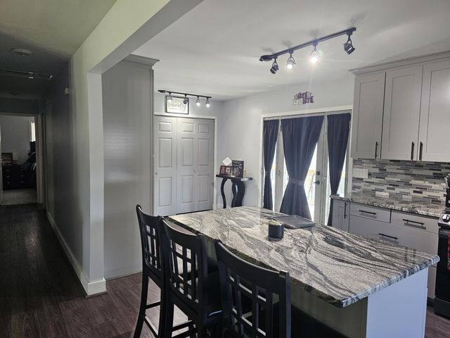 36761 Willow Road, New Boston City, MI 48164