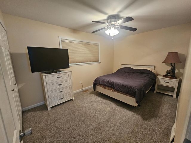 36761 Willow Road, New Boston City, MI 48164