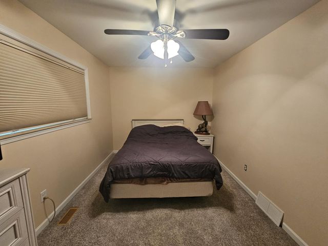 36761 Willow Road, New Boston City, MI 48164