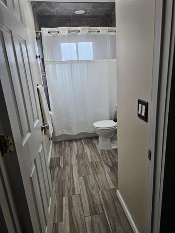 36761 Willow Road, New Boston City, MI 48164