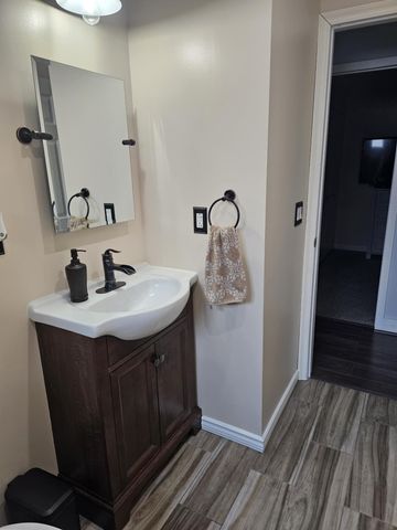 36761 Willow Road, New Boston City, MI 48164