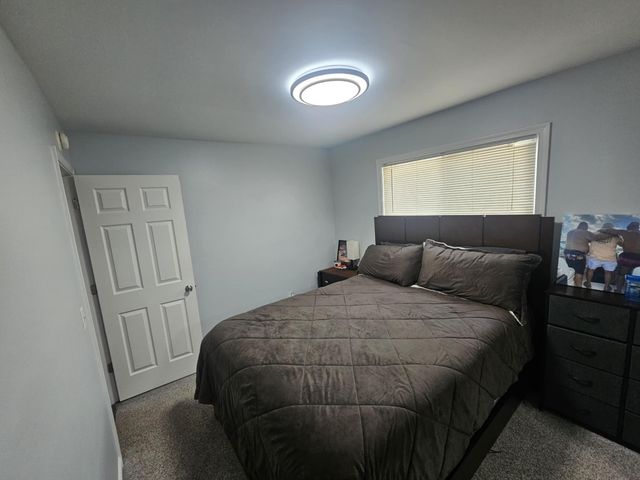 36761 Willow Road, New Boston City, MI 48164