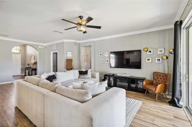 6838 44TH TERRACE E, Bradenton, FL 34203