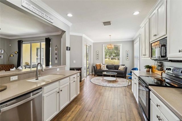 6838 44TH TERRACE E, Bradenton, FL 34203