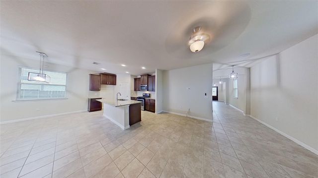 176 Mayney LN, Leander, TX 78641