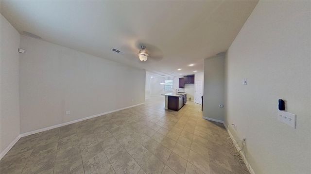 176 Mayney LN, Leander, TX 78641