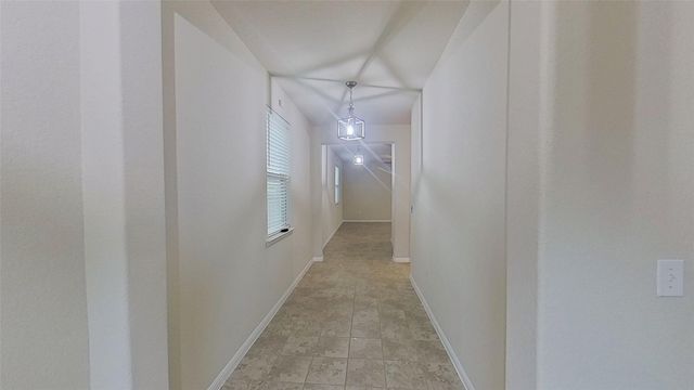 176 Mayney LN, Leander, TX 78641