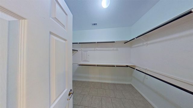 176 Mayney LN, Leander, TX 78641