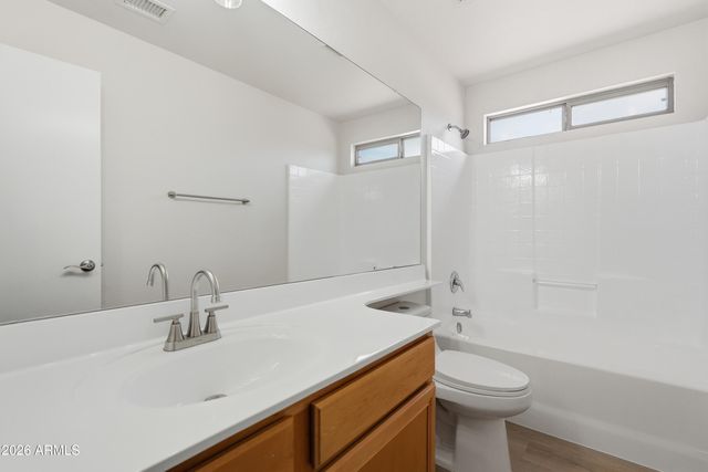 1640 E SOUTH MOUNTAIN Avenue, Phoenix, AZ 85042