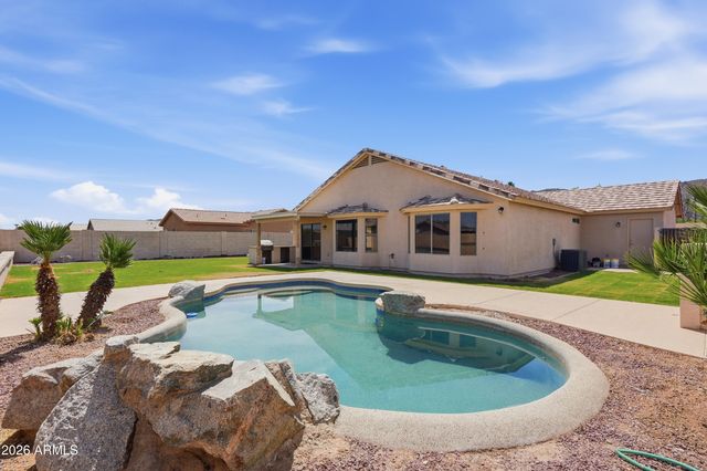 1640 E SOUTH MOUNTAIN Avenue, Phoenix, AZ 85042