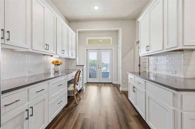 544 Saturnia DR, Georgetown, TX 78628