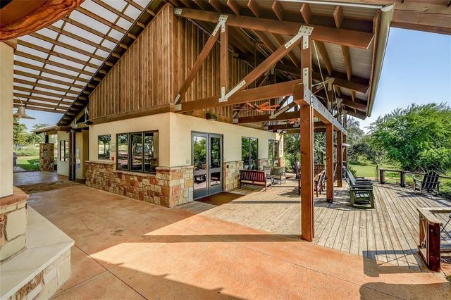 544 Saturnia DR, Georgetown, TX 78628