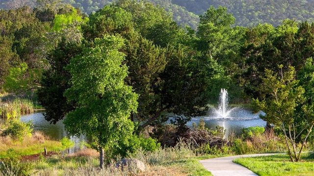 544 Saturnia DR, Georgetown, TX 78628