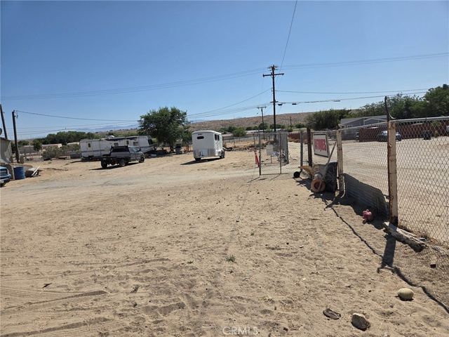 19140 National Trails, Oro Grande, CA 92368