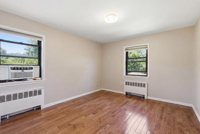 22017 75th Ave # 85A2, New York City, NY 11364