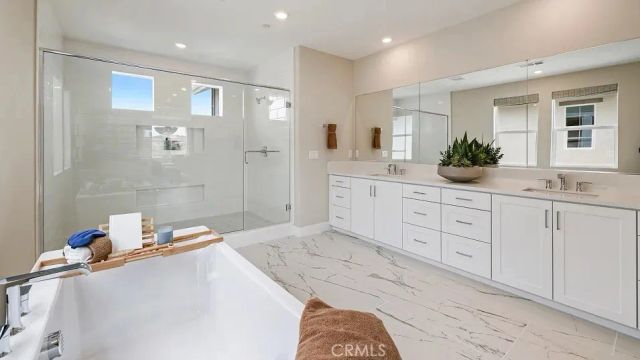 24373 Camino Oceano, Valencia, CA 91354
