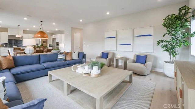 24373 Camino Oceano, Valencia, CA 91354