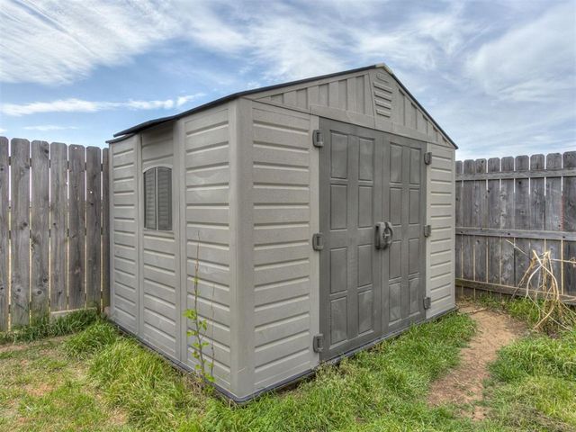 1428 SW 93rd Street, Oklahoma City, OK 73159